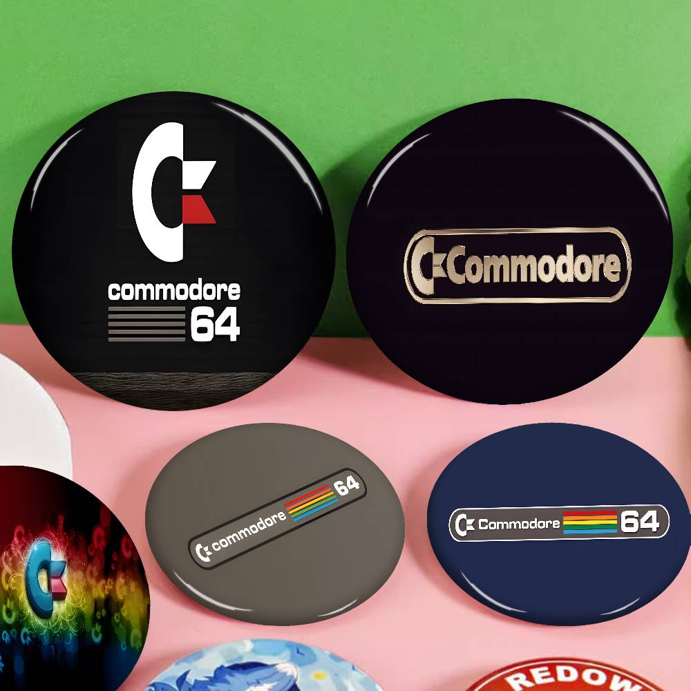 C-Commodore-64 Retro-Tech Anim - Tech Accessories Backpack recensie en prijs