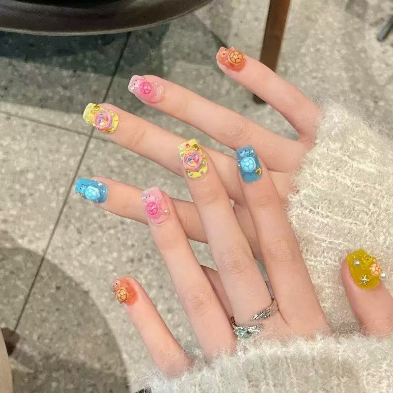 100 Mini Kleurrijke Schildpad  - Nail Tech Accessories recensie en prijs