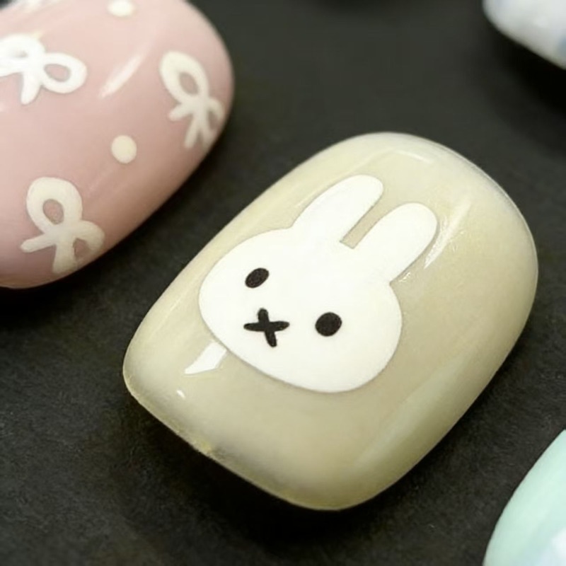 Miffy het konijntje |   Zachte - Nail Tech Accessories recensie en prijs